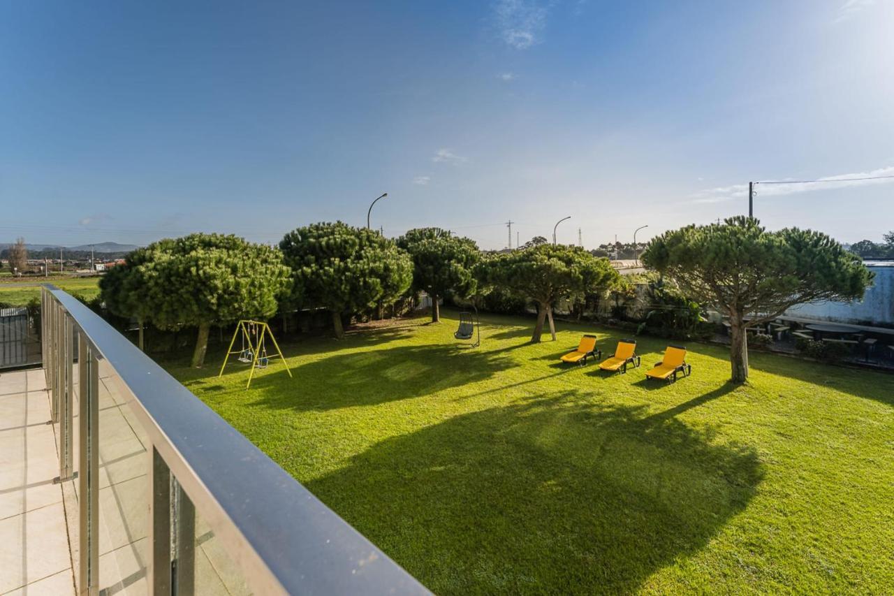 Beachfront Villa In Esposende Ngoại thất bức ảnh