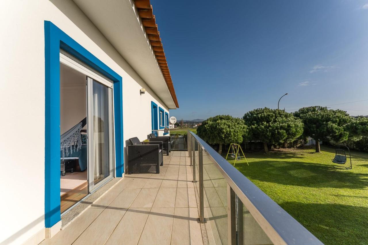 Beachfront Villa In Esposende Ngoại thất bức ảnh